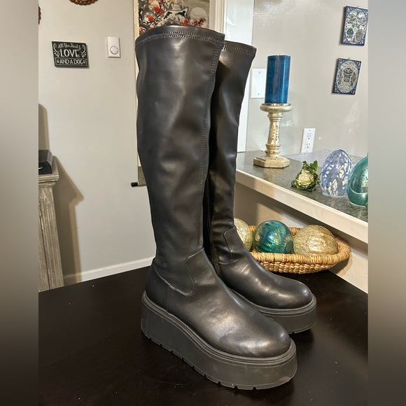 Steve Madden Kizam Black Faux Leather Platform Knee High Boots Size 9 - Picture 2 of 13